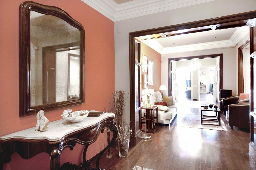 You Stylish The Most Luxury Apartment Barcelona Exteriör bild